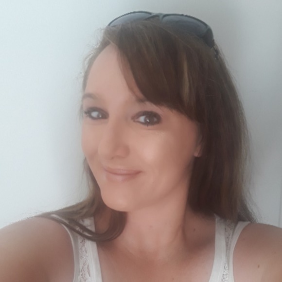 Meet your Posher, Monica - Picture 1 of 1